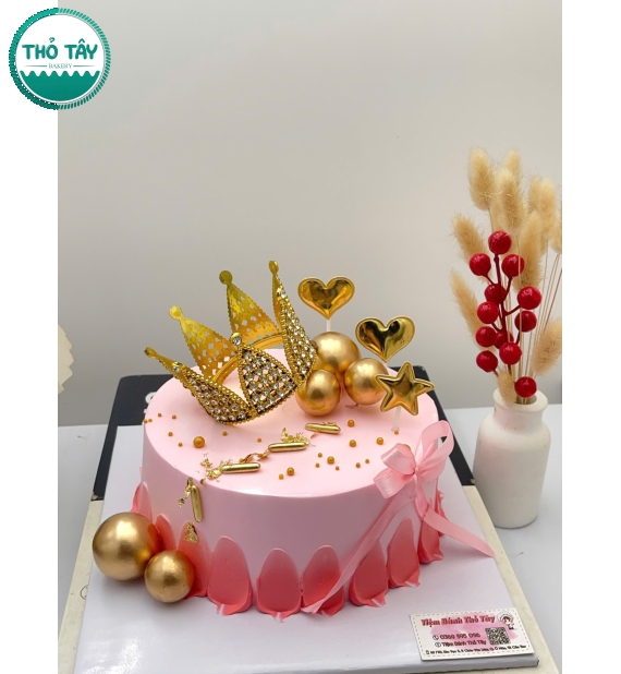 Bánh Kem tone hồng xinh ở Thỏ Tây