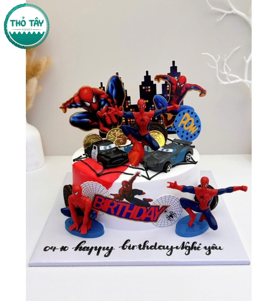 Bánh kem dành cho bé trai yêu thích xe người nhện