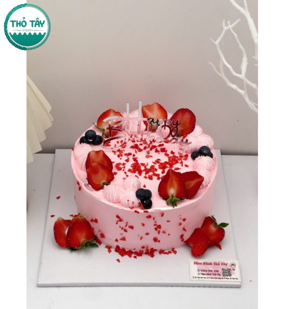 Bánh Kem trái cây tone hồng mix dâu tây