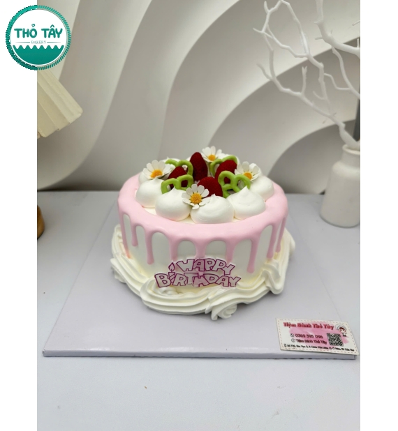 Mẫu bánh trái cây mix dâu tây 