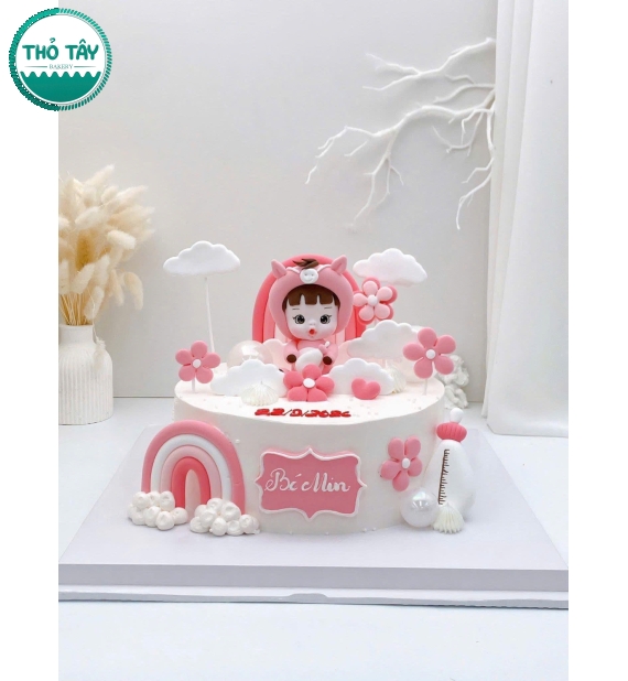 Bánh thôi nôi cho bé gái tone hồng tuổi tỵ